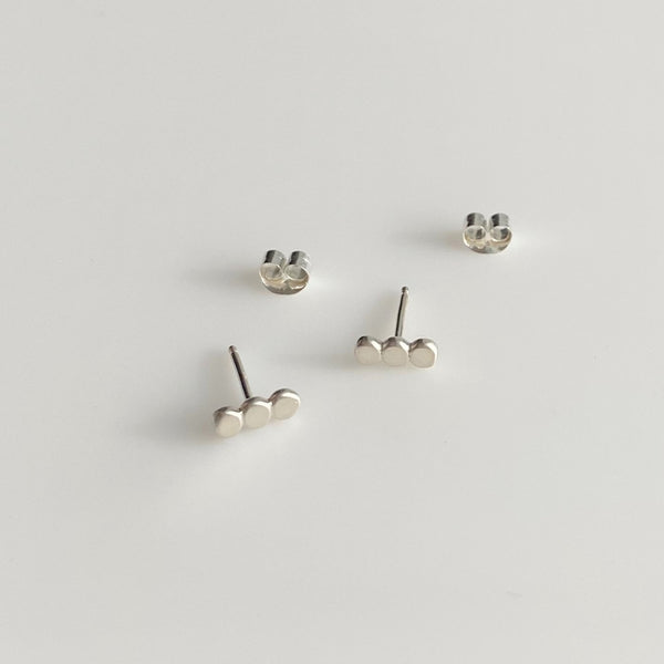 Pebble Studs in Sterling Silver