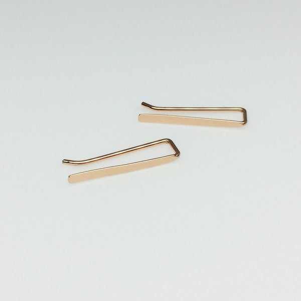 Rose Gold Smooth Straight Ear Climber